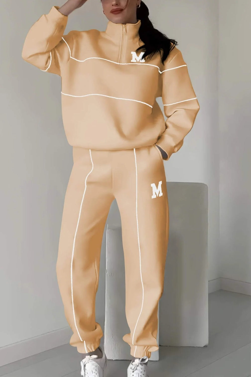 Women's 2-Piece Loungewear Set – Baggy Pullover Sweatshirt & Sweatpants with Pockets