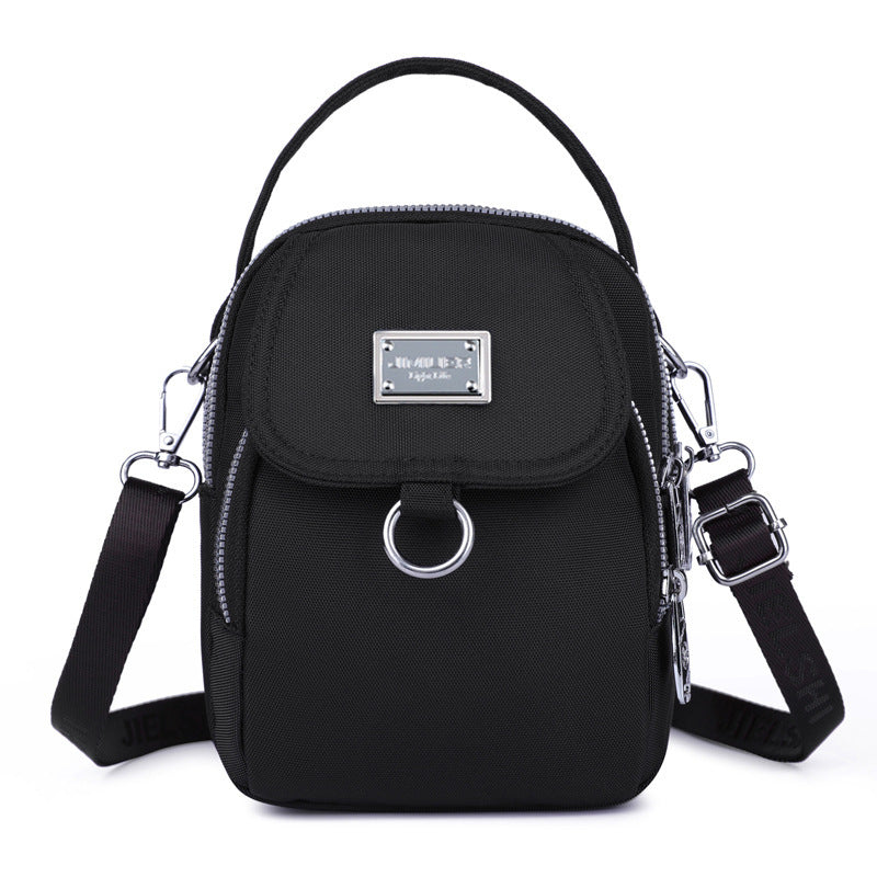 Women’s Straw Crossbody Bag – Chic Woven Crescent Beach Handbag with Adjustable Shoulder Strap
