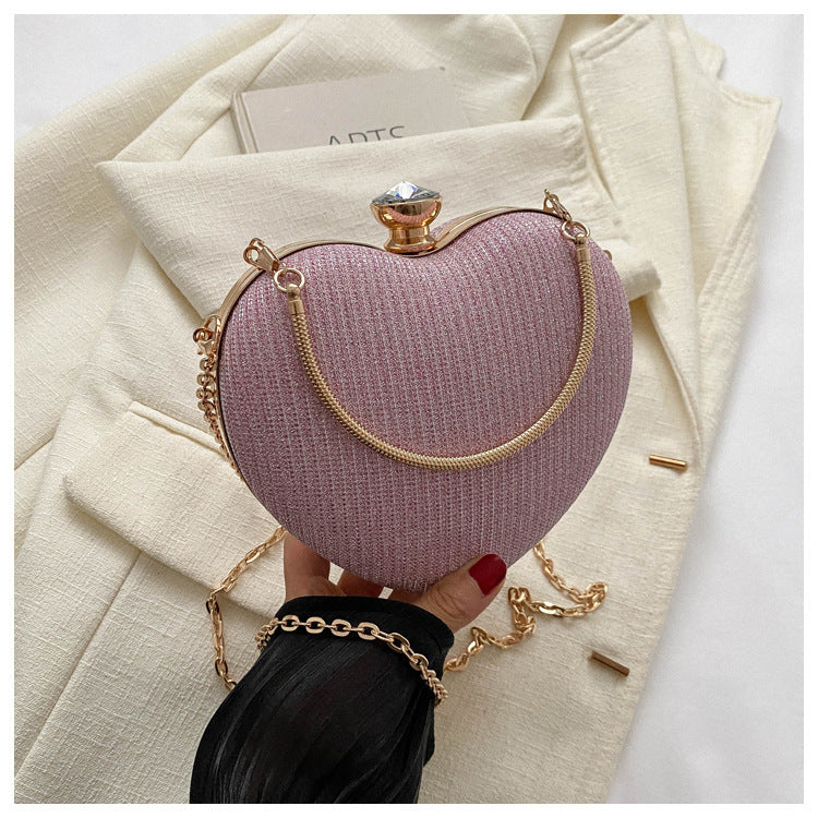 Heart-Shaped Evening Clutch Bag for Women – Shiny Metal Handbag with Chain Strap, Luxury Crossbody Purse for Parties