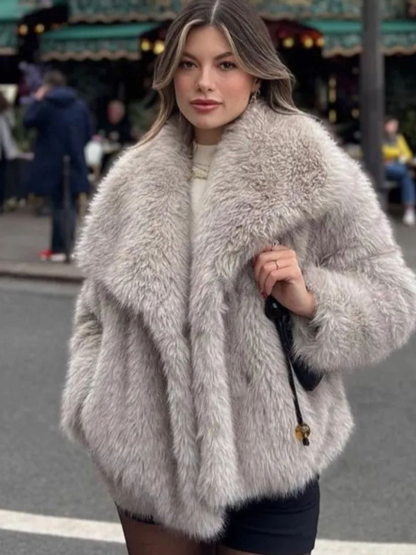 Women's Winter Plush Coat – Thick Lapel Casual Outerwear with Long Sleeves