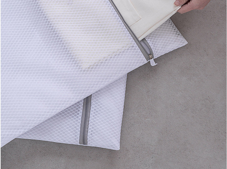 Honeycomb Mesh Laundry Bag – Durable Gray Washing Machine Bag for Delicates, Clothes & Lingerie Protection