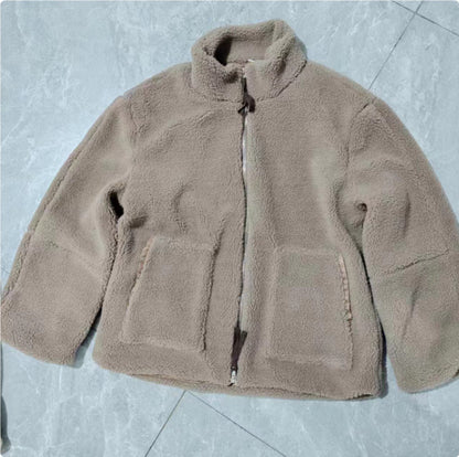 Women's Winter Lapel Zip-Up Fleece Jacket – Casual Solid Coat with Pockets, Long Sleeves