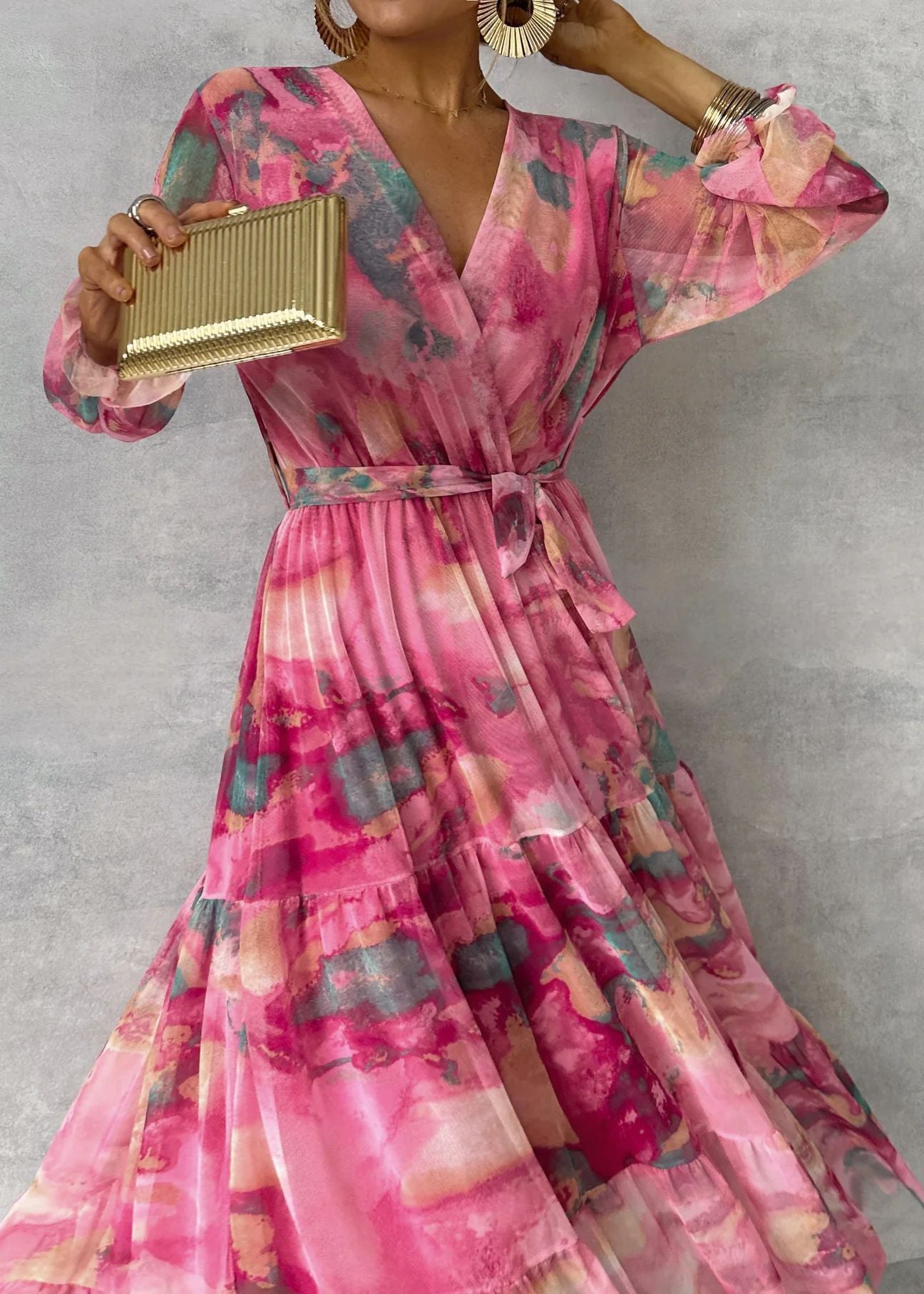 Women’s Long-Sleeve Floral Chiffon Maxi Dress – Elegant V-Neck, High-Waisted Pleated Swing Gown