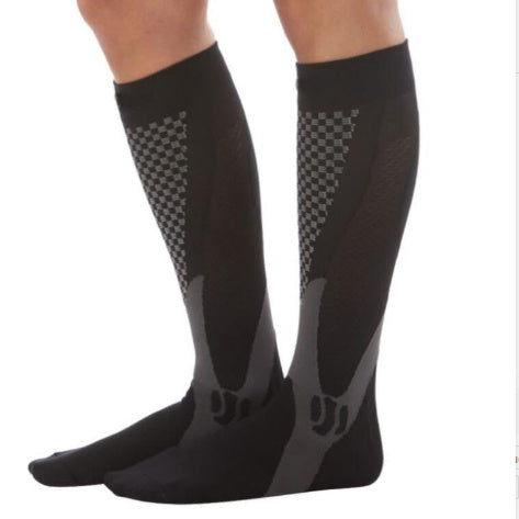 Graduated Compression Socks for Men & Women – Athletic Fit for Running, Travel, Flight & Recovery Support