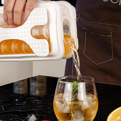 2-in-1 Portable Ice Ball Maker & Water Bottle – Silicone Ice Cube Mold for Creative Diamond-Shaped Ice, Summer Kitchen Gadget