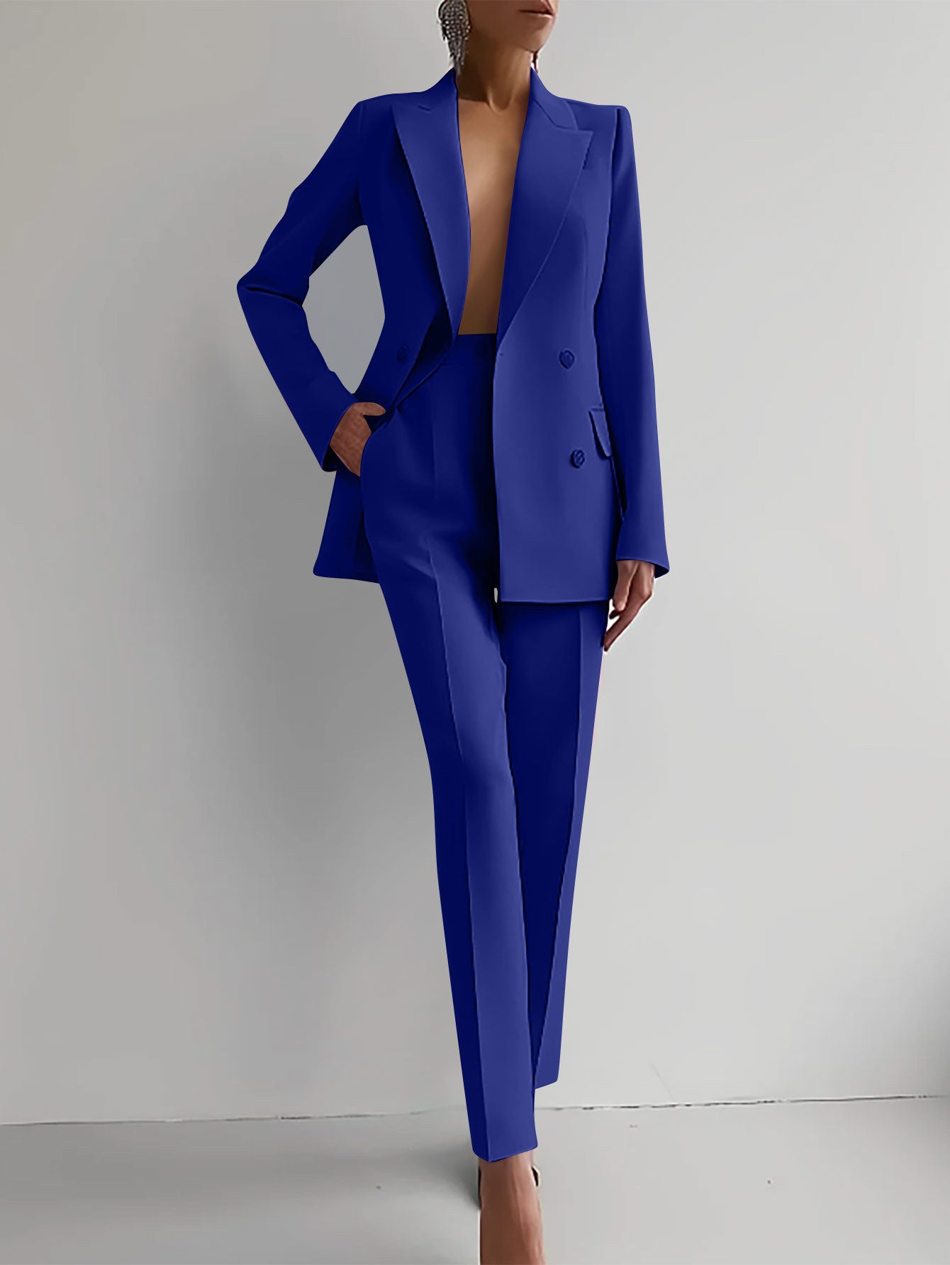 Women's Fashion Business Suit – Long Sleeve Blazer & Slim Fit Trousers Set