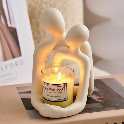 Loving Couple Resin Statue – Romantic Modern Decor for Shelves, Desks & Nightstands