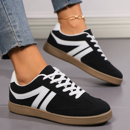 Women's Lace-Up Round Toe Flat Sneakers – Fashion Casual Slip-On Sport Shoes