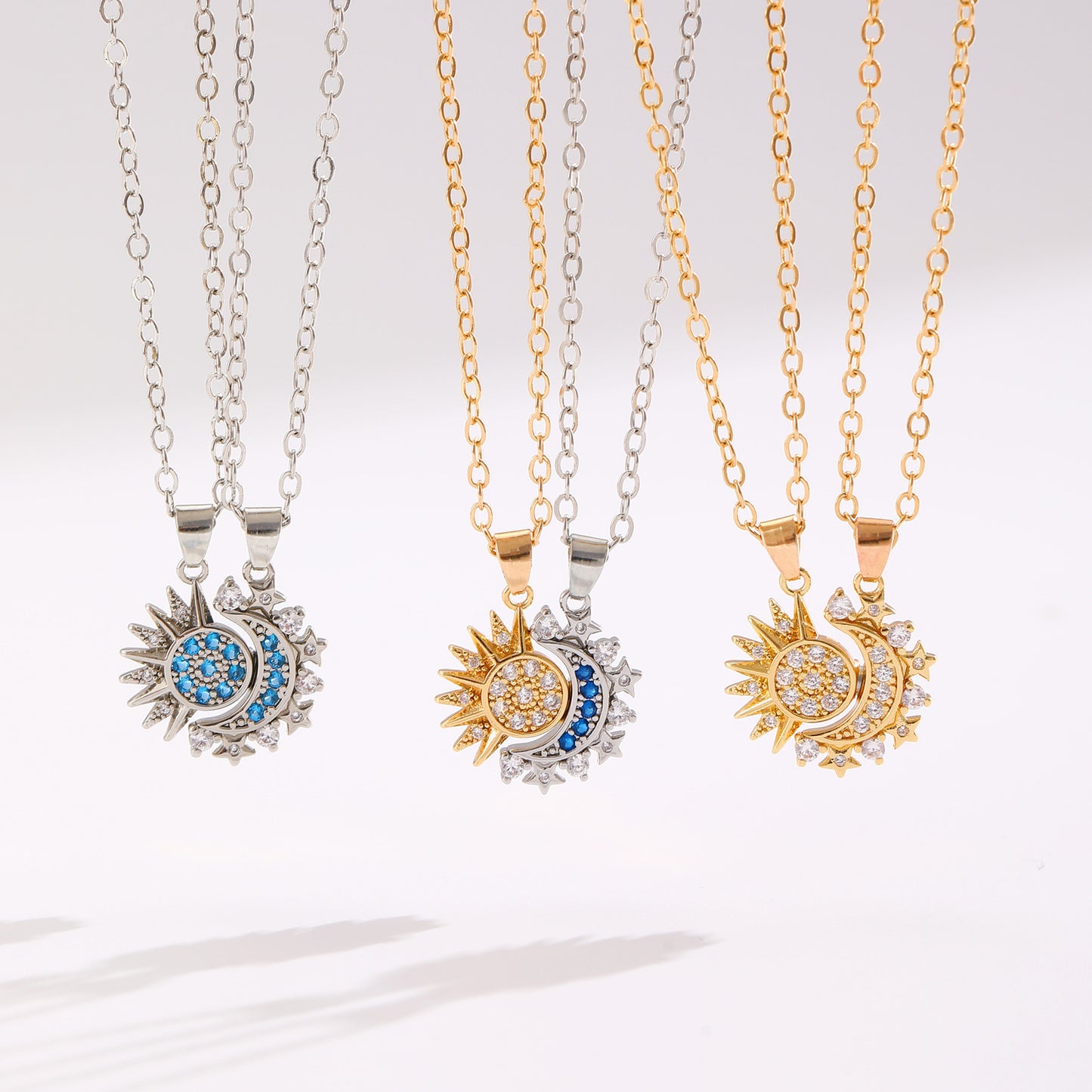 2pcs Sun & Moon Magnetic Couple Necklaces – Matching Clavicle Chain Pendants for Lovers
